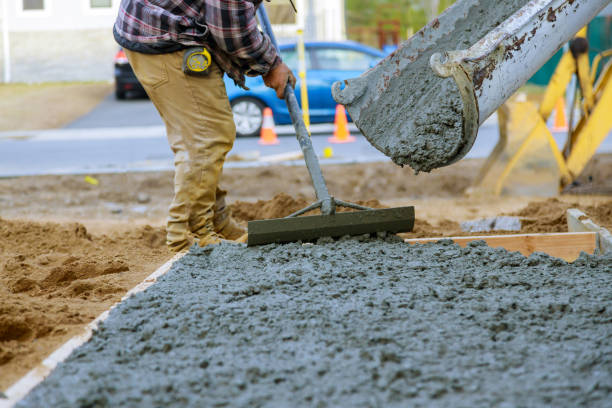 Best Concrete Installation Cost  in Farmersburg, IN